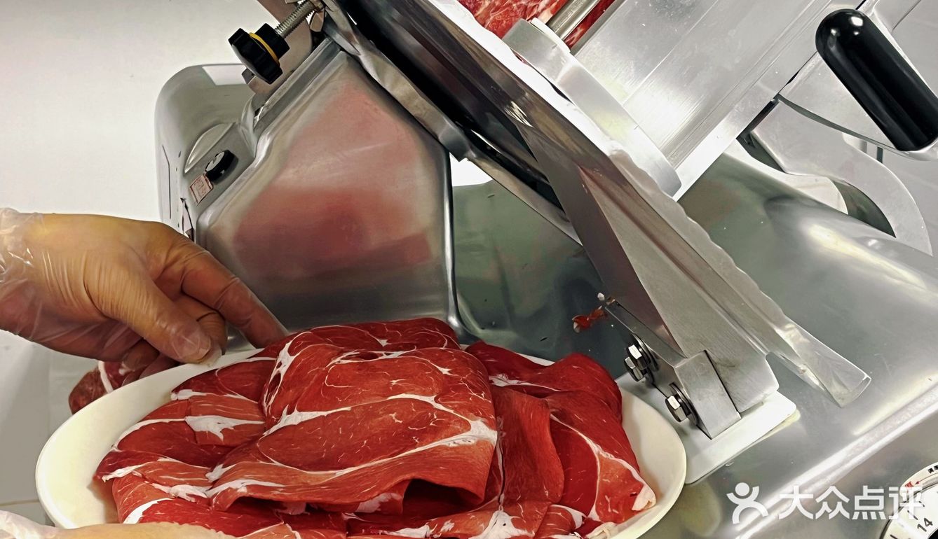 我看看，在高新他家的铜锅涮肉谁还没吃过⁉️