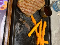 -必胜客(仲盛世界商城店)