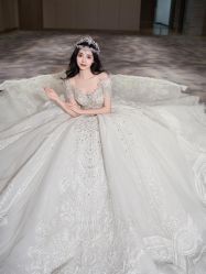 -欣薇婚纱(新源乐汇城店)