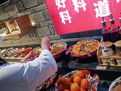 -老牌坊云南鱼豆花火锅(哈西万达店)