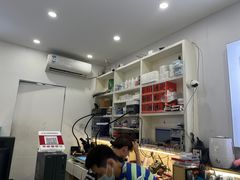 -修卜凡二手严选店·手机维修·回收租赁(川沙地铁站店)