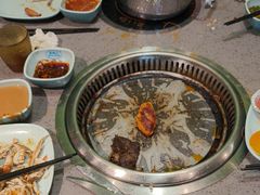 -金滏山烤肉·海鲜·火锅自助餐厅(襄阳万达店)