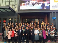 -万泰装饰(英雄山路店)