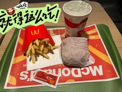 -麦当劳(轻轨曹杨路店)
