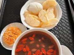 -臻爱住家月嫂育儿嫂(万达店)