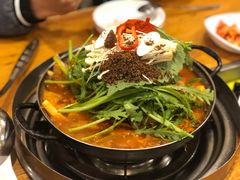 -喇喇排骨火锅·传统韩式脊骨汤(望京西园总店)