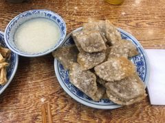 老北京炸灌肠-门框胡同百年卤煮(新街口店)