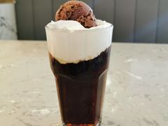 可乐加冰淇淋球-必胜客(万象城店)