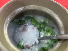 -先鲜鲫鱼粥