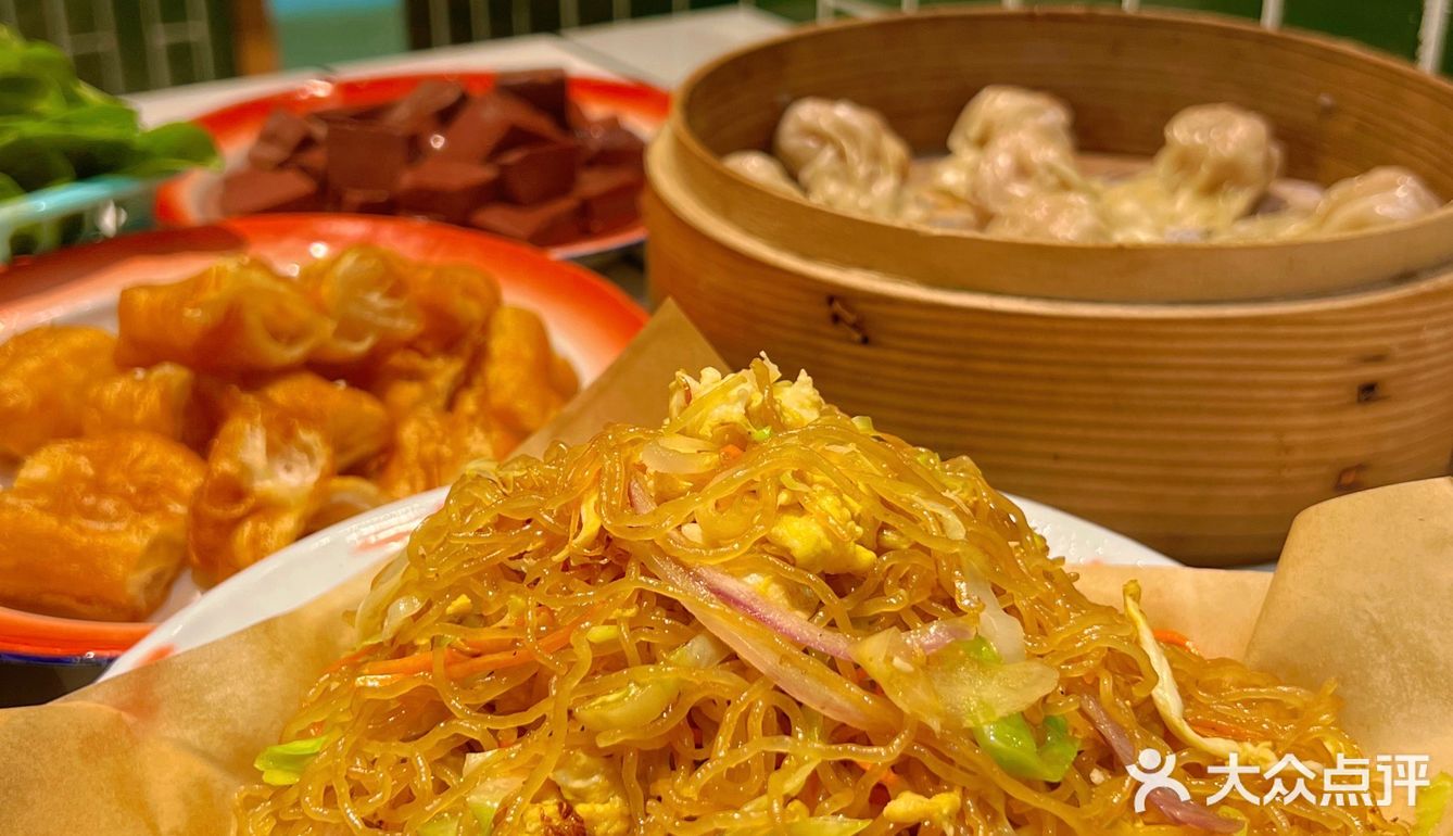强叔猪杂粥｜现选，现切，现场煮[色]宵夜首选