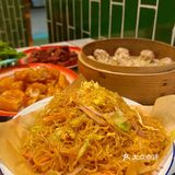 强叔猪杂粥｜现选，现切，现场煮[色]宵夜首选