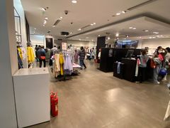 -ZARA(恒隆广场店)