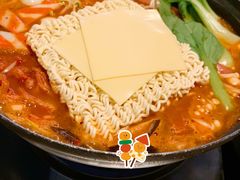 部队火锅-源味屋韩式火锅&炸鸡(鼎城当代商城店)