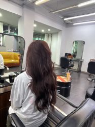 -诗悦发型SALON·圣罗兰店