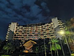 -三亚湾海居铂尔曼度假酒店