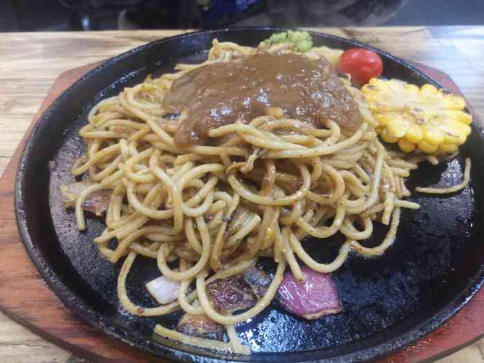 街头牛排(德思勤店)-"[爱心]在附近工作,所以健身也在这边,一.