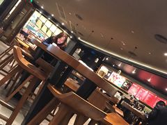 大堂-星巴克臻选(广州太古汇店)