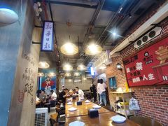 大堂-炉小二铜锅牛蛙•川湘菜(三里屯店)