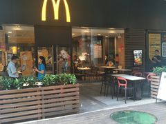 门面-麦当劳(华融店)