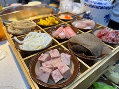 -芈重山老火锅(广州首店)