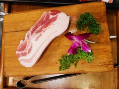 厚切五花肉-唯成•韩国炭火烤肉 유성고기