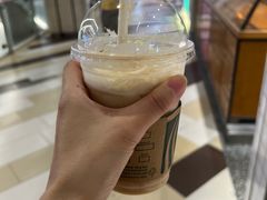 -星巴克(杭州西湖银泰1F店)