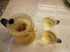 -荷花亭·湖北融合菜(中商广场店)