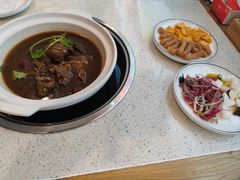 -亮健容天生蚝烧烤自助(交道口直营店)