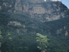 -大平台龙居瀑布旅游区