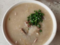 -洲心明记烧肉大粥(总店)