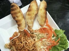 -乌托邦酒吧和餐厅