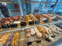 -焙丽拾光(麦凯乐直营店)