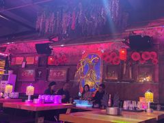 -喜鹊音乐酒馆(西街店)