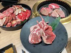 -鹤一烤肉自助餐厅(中关村店)