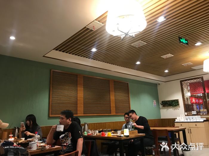 福苗小骆驼烧烤(曲江店)大堂图片