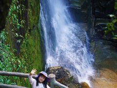 -大鄣山卧龙谷景区