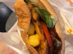 芝士安格斯厚牛堡三翅套餐-麦当劳(东急新天地店)