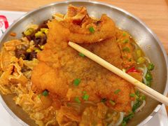 -爱民螺蛳粉(梧州国泰广场店)