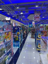-玩具反斗城(正大广场店)
