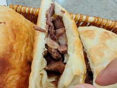 纯肉火烧-李春秋驴肉火烧总店