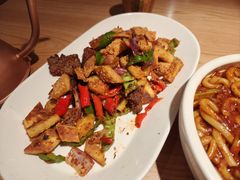 -谷丽麦馕新疆菜·清真(步步高梅溪新天地店)