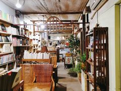 -斯多格书乡(北京大学畅春园店)