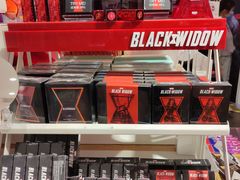 -名创优品(北京新中关购物中心地铁层店)