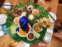 -沐毫傣泐云南菜孔雀宴•手抓饭傣味烧烤(曼听公园店)