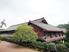 -峨眉山报国寺