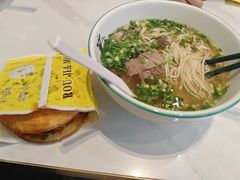 -伊北味·清真青海拉面村(延安路店)