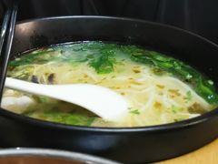 云南传统过桥米线-云腾食府·云南菜