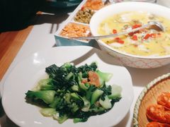 -荷塘秋月·本帮江浙菜(国权路店)