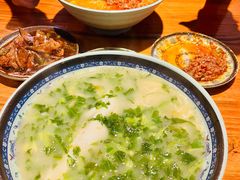 -老外婆本帮面(塔城路店)