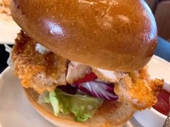-WOLFGANG PUCK KITCHEN & BAR(迪士尼小镇店)